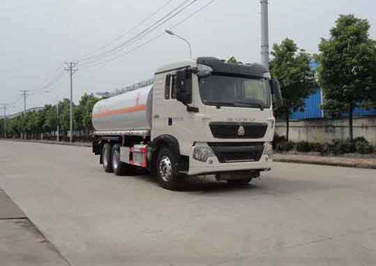 華威馳樂(lè)牌SGZ5260GYYZZ5T5運(yùn)油車公告圖片