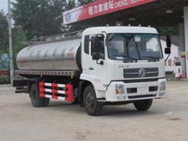 程力威牌CLW5160GNYD5鲜奶运输车