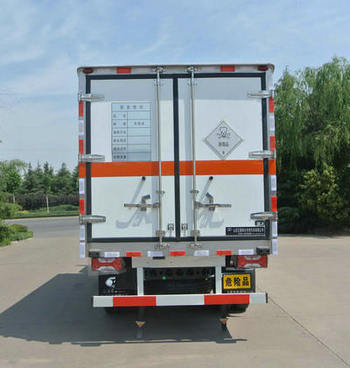 春星牌ZZT5040XDG-5毒性和感染性物品厢式运输车公告图片