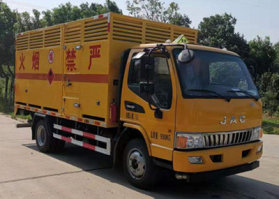 易燃气体厢式运输车