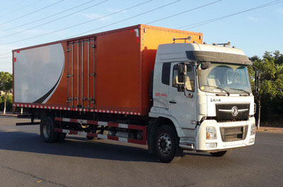 東風(fēng)牌DFH5180XXYB1廂式運(yùn)輸車公告圖片