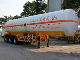 低温液体运输半挂车