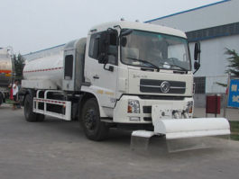 清洗车