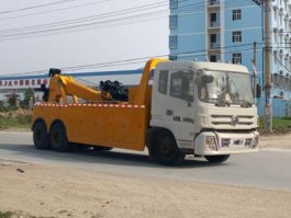 清障车