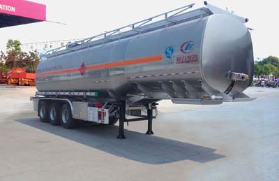程力威牌11.7米34吨3轴铝合金运油半挂车(CLW9402GYYL)
