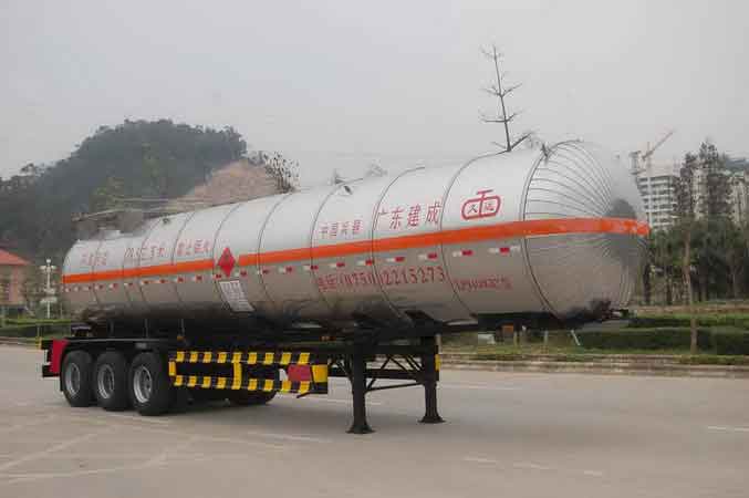 久远牌12.5米30吨3轴易燃液体罐式运输半挂车(KP9400GRY)
