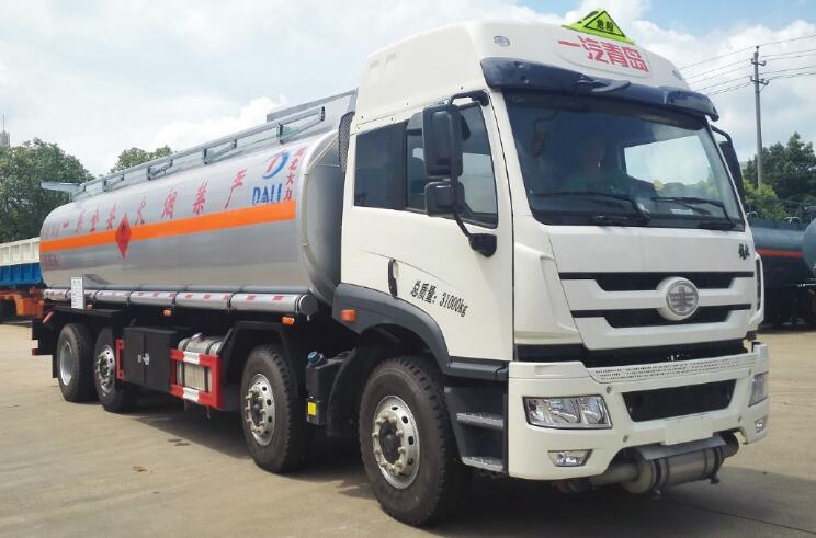 大力牌DLQ5310GYYCL5鋁合金運(yùn)油車公告圖片