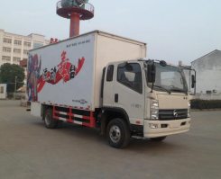 中汽力威牌HLW5100XWT5KM舞台车