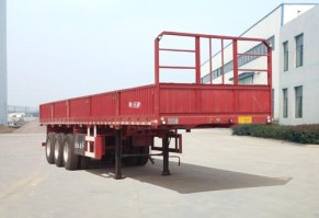 栏板半挂车