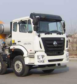 徐工牌XZJ5317GJBBM混凝土攪拌運(yùn)輸車公告圖片
