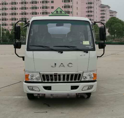 楚胜牌CSC5071GJYJH5加油车公告图片