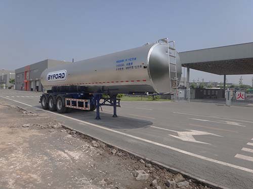青专牌11米31.6吨3轴液态食品运输半挂车(QDZ9400GYS)