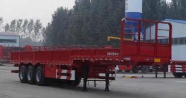 栏板半挂车