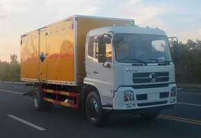 腐蚀性物品厢式运输车