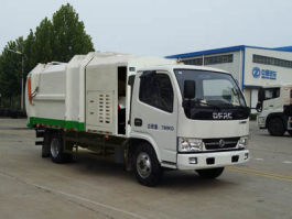 吸尘车