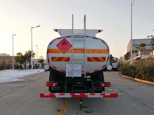 楚勝牌CSC5181GYYES5運(yùn)油車公告圖片