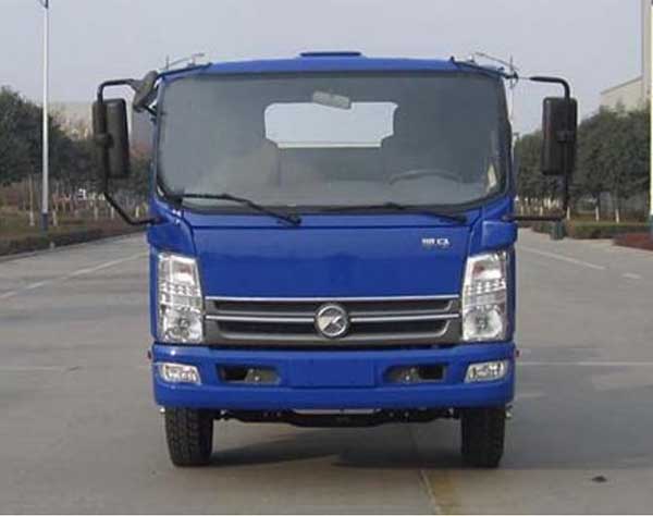 中汽力威牌HLW5080TSL5KM扫路车公告图片