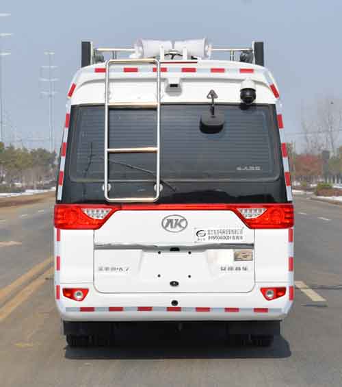 多士星牌JHW5060XZH指揮車(chē)公告圖片