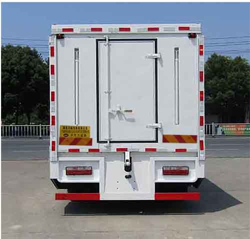 中汽力威牌HLW5140XWT5BJ舞臺(tái)車公告圖片