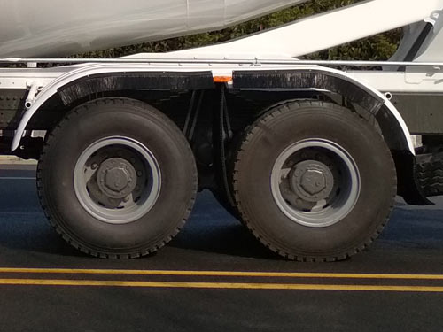 仁拓博歌牌ZBG5312GJB30E5混凝土攪拌運(yùn)輸車公告圖片