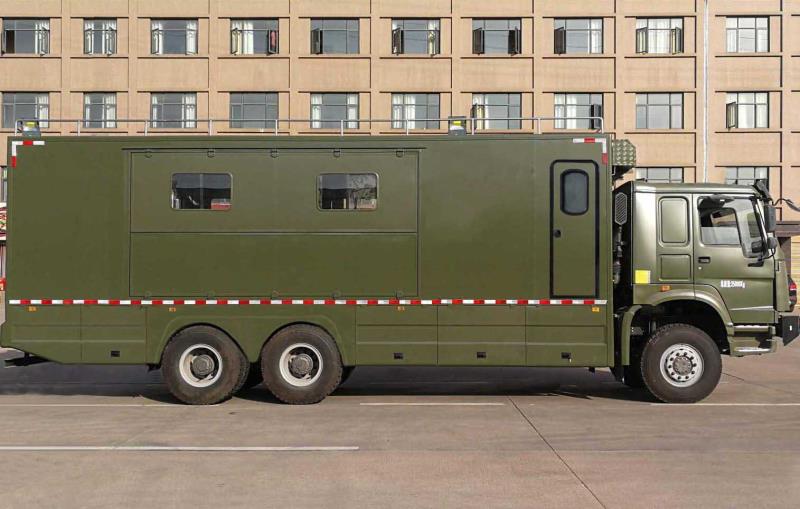 程力威牌CLW5250XZCZ5野外自行式炊事车公告图片