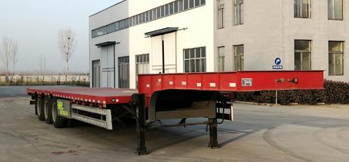 霸申特牌13.8米33.8吨3轴低平板半挂车(BST9401TDP)