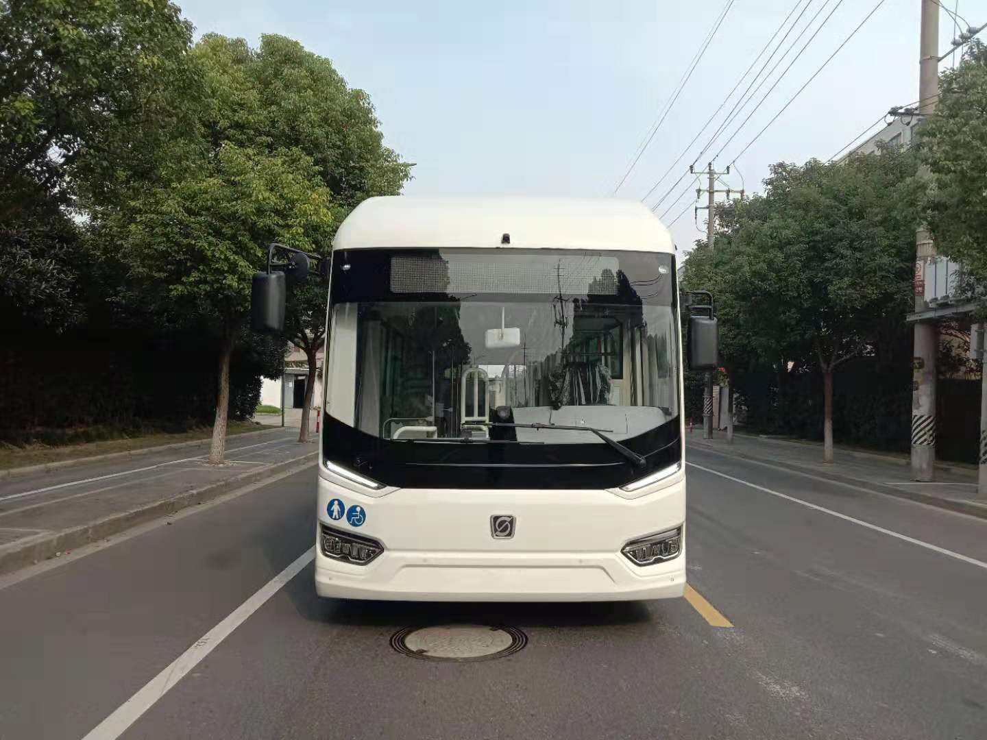 申沃牌SWB6129BEV38纯电动低地板城市客车公告图片
