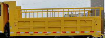 南駿牌NJA5040CTYFPB34V桶裝垃圾運(yùn)輸車公告圖片