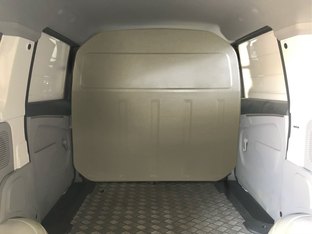 東風(fēng)牌ZN5035XXYV1YBEV純電動廂式運(yùn)輸車公告圖片