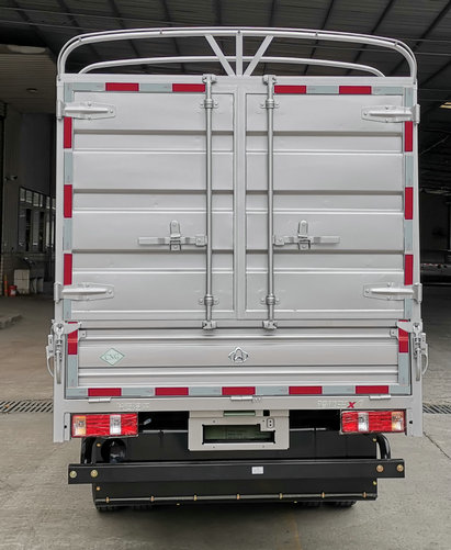 長安牌SC5031CCYXAS62CNG倉柵式運輸車公告圖片