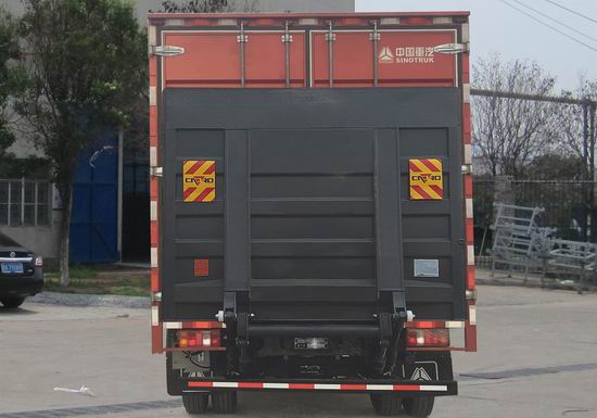 豪沃牌ZZ5117XXYH3315F112廂式運輸車公告圖片