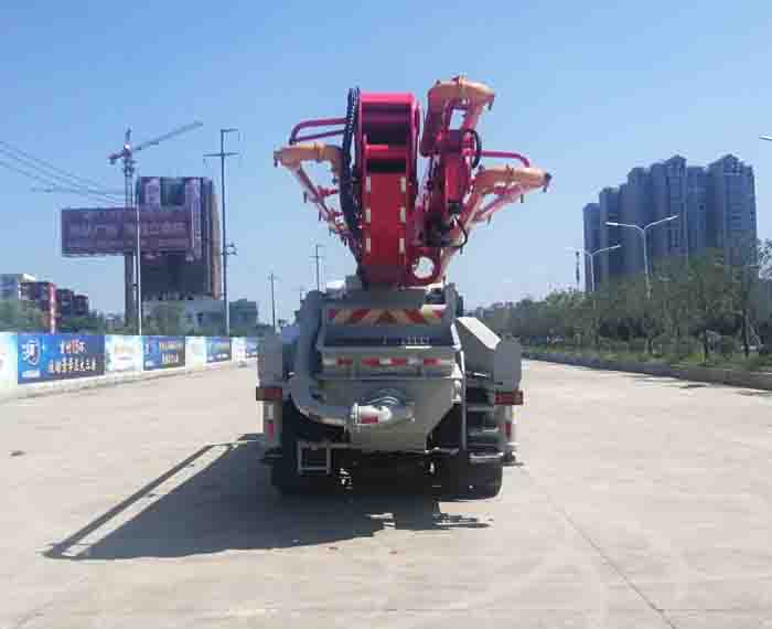 豐汽牌DXD5420THBL混凝土泵車公告圖片