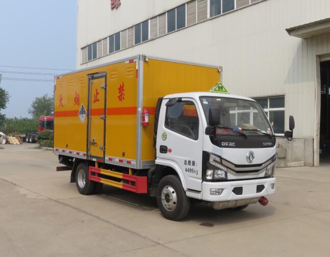 特運(yùn)牌DTA5045XZWW6雜項(xiàng)危險(xiǎn)物品廂式運(yùn)輸車(chē)公告圖片