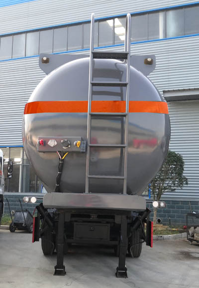 程力威牌CLW9405GRYB易燃液体罐式运输半挂车公告图片