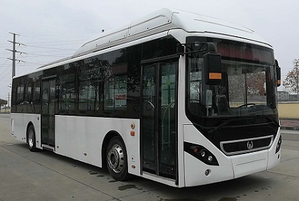 万向牌12米25-44座纯电动低入口城市客车(WXB6121GEV11)