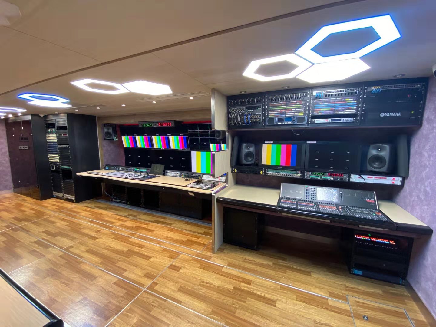 北方牌BFC5240XDS電視車公告圖片