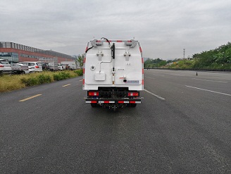 東風(fēng)牌EQ5040TXSPBEV純電動洗掃車公告圖片