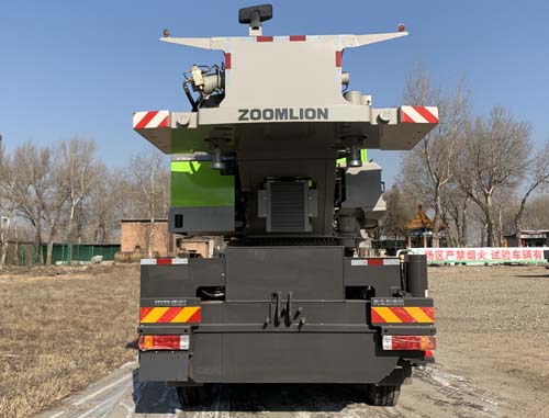 中聯(lián)牌ZLJ5540JQZ95E汽車起重機(jī)公告圖片