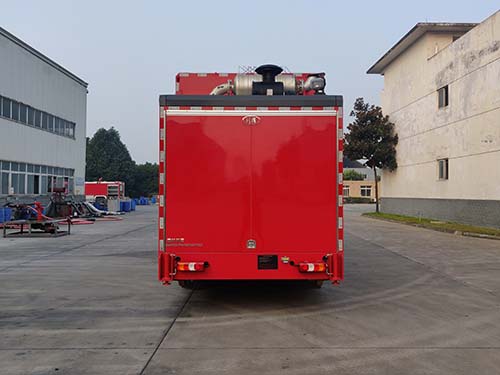 川消牌SXF5301TXFBP200/YDZ泵浦消防車公告圖片