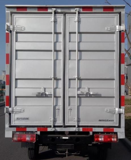 昌河牌CH5030XXYUEV21廂式運(yùn)輸車公告圖片