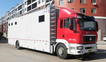 虹宇牌HYS5180XCSZ5厕所车