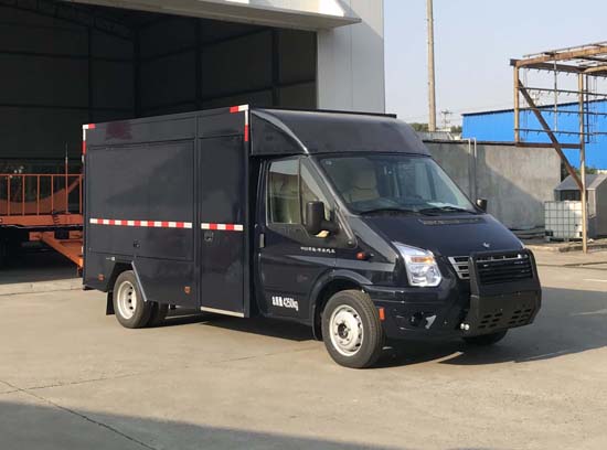 华东牌CSZ5042XZB6装备车公告图片