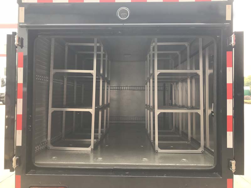 华东牌CSZ5042XZB6装备车公告图片