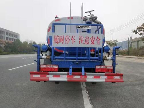 云马牌YM5090GSSBEV纯电动洒水车公告图片