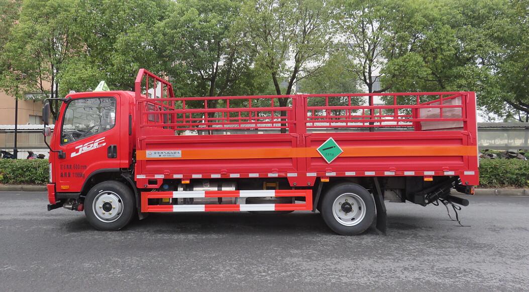 常奇牌ZQS5120TQPLF6氣瓶運輸車公告圖片