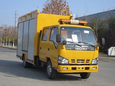 新東日牌YZR5050XXHQ5救險(xiǎn)車(chē)公告圖片