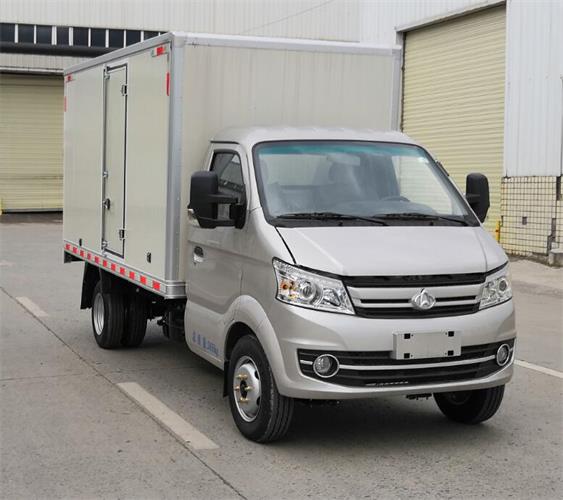 長安牌SC5031XXYFRD68廂式運(yùn)輸車公告圖片