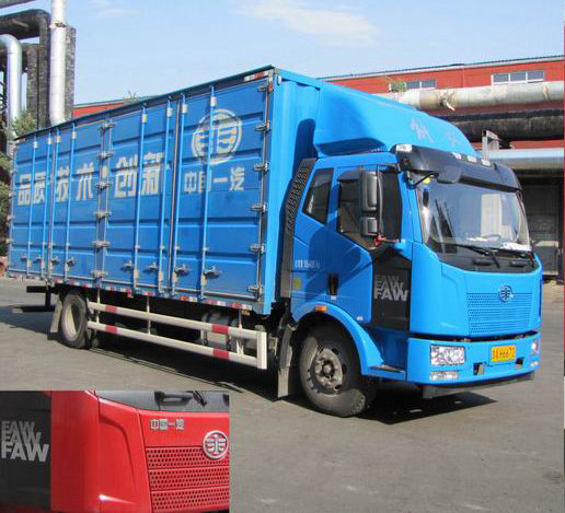 解放牌CA5160XXYP62K1L4A1E5廂式運(yùn)輸車公告圖片