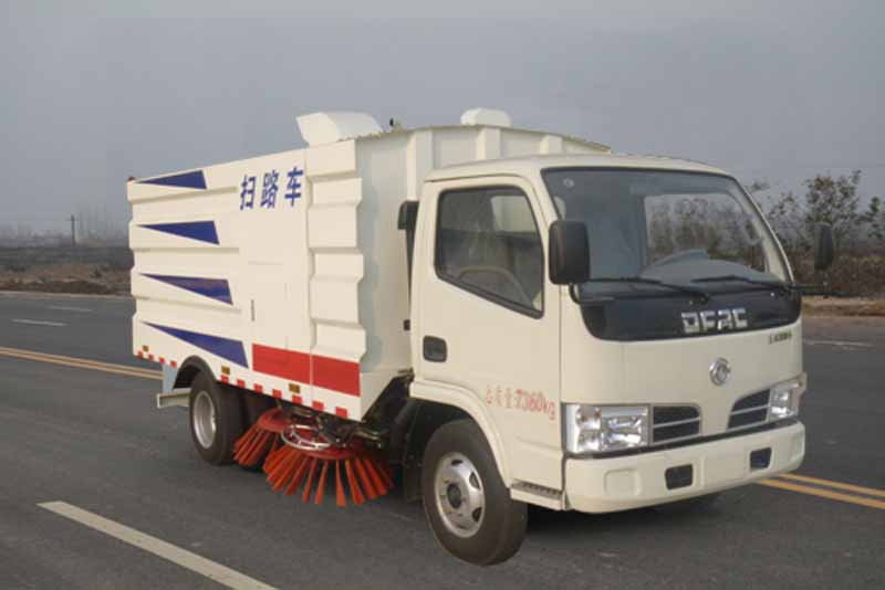 华通牌HCQ5072TSLE5扫路车公告图片