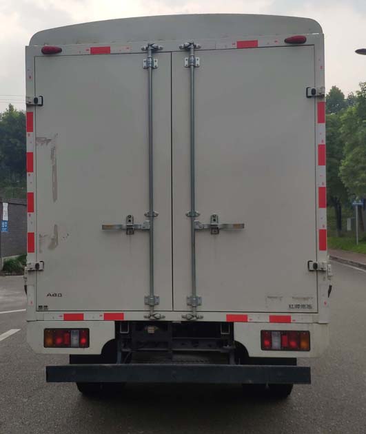 江鈴牌JX5042CCYTG25倉柵式運(yùn)輸車公告圖片